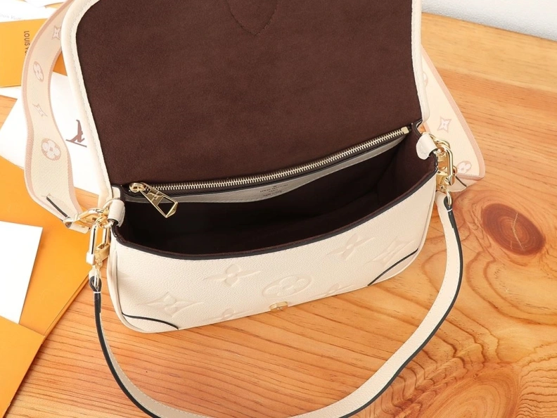 LX Satchel bags Lightweight 8803