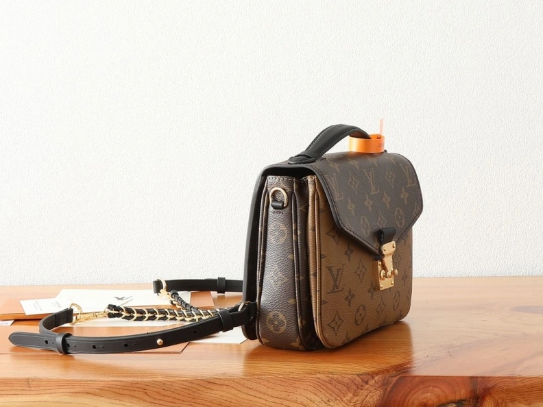 Flexible LX Satchel bags 8810