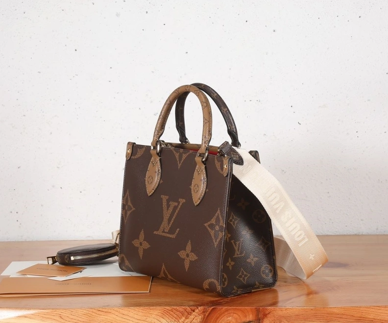 Vibrant LX Top Handle Bags 8210
