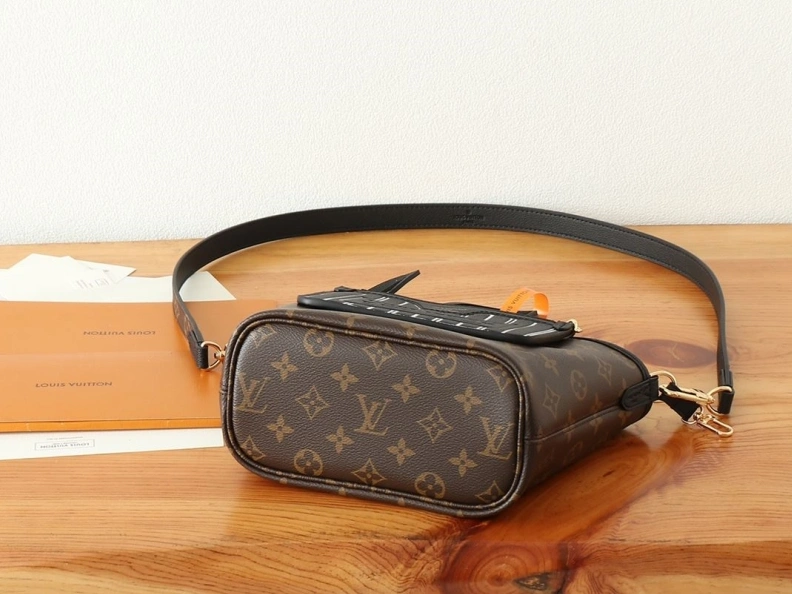 Timeless LX Shopping Bags 8609