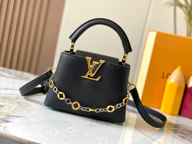 Versatile LX Caxucines Bags 9264