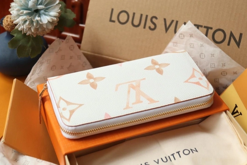Bright LX Wallets 7974