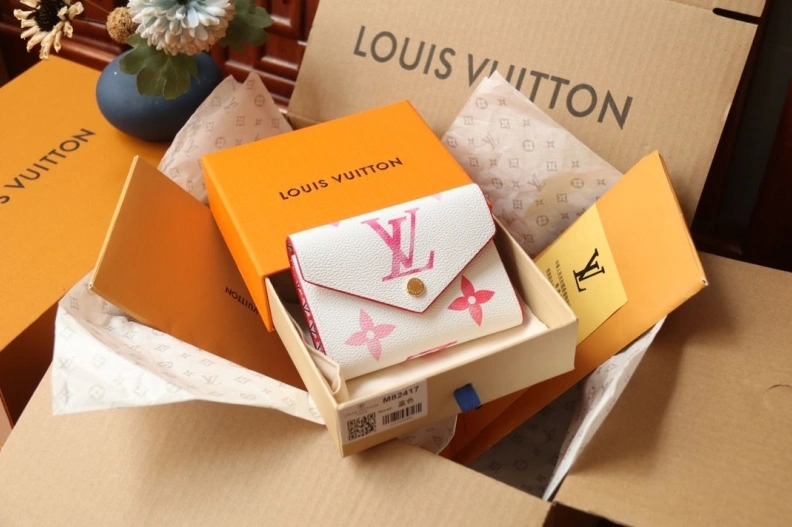 Trendy LX Wallets 7973