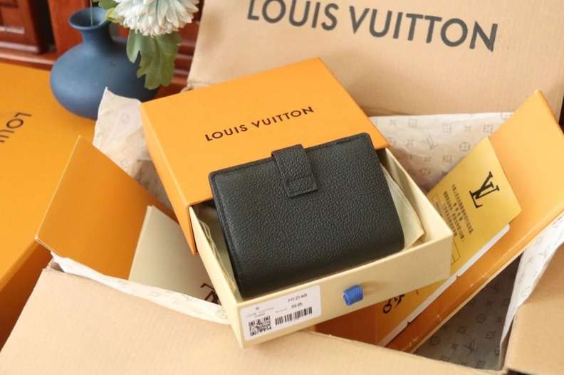 LX Wallets Sophisticated 7966