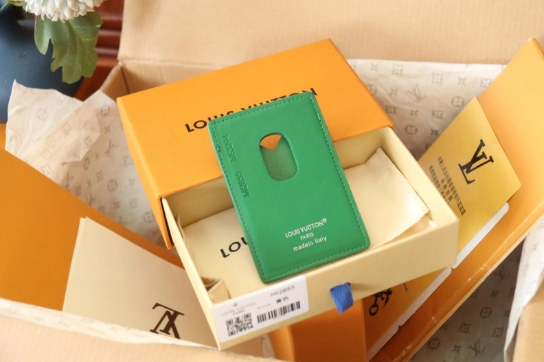 NewStyle LX Wallets 7971