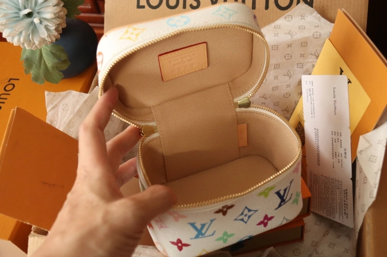 LX Cosmetic Bags Elegant 9185