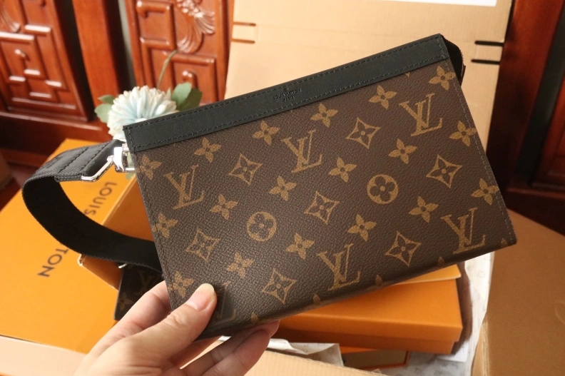 AllSeason LX Clutch Bags 9220