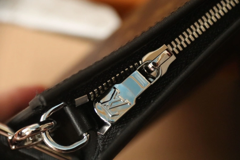AllSeason LX Clutch Bags 9220