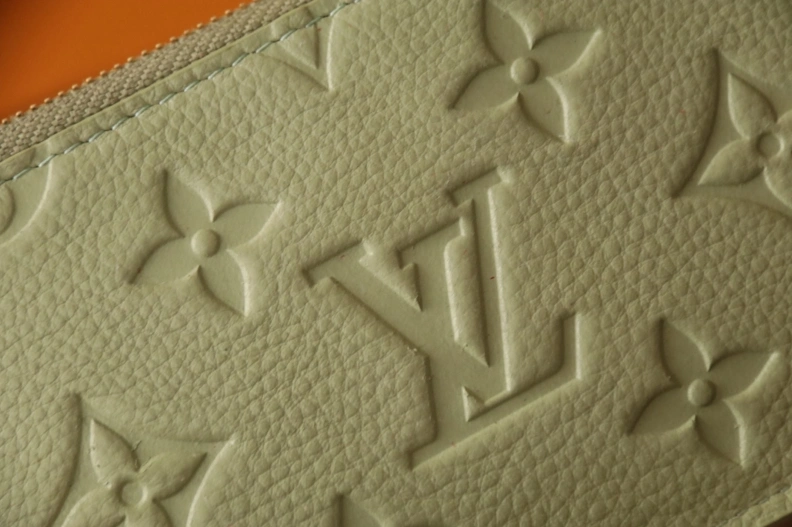 LX Wallets Modern 7959
