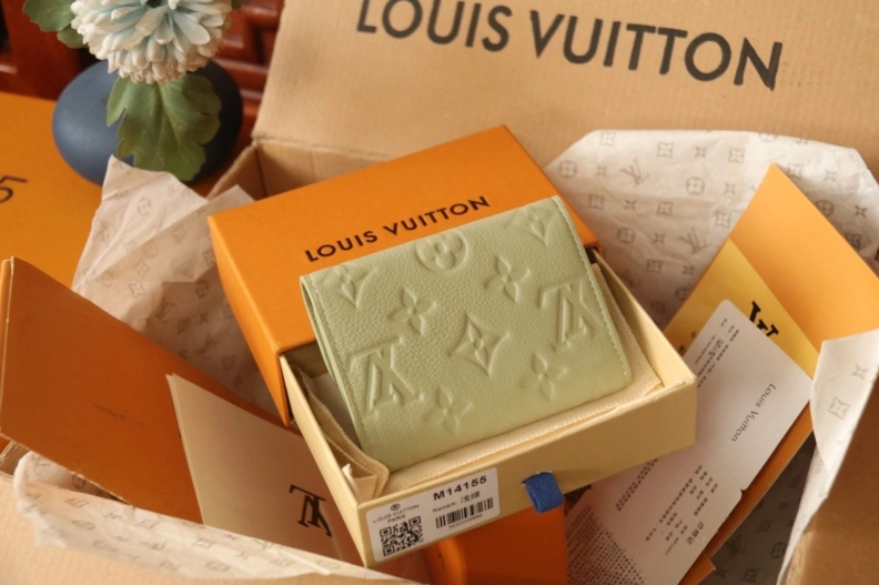 HighQuality LX Wallets 7957