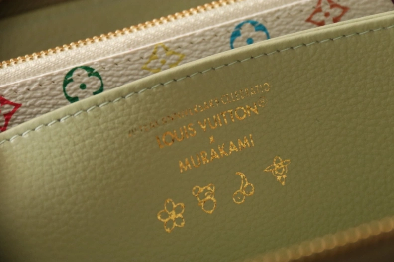 HighQuality LX Wallets 7950