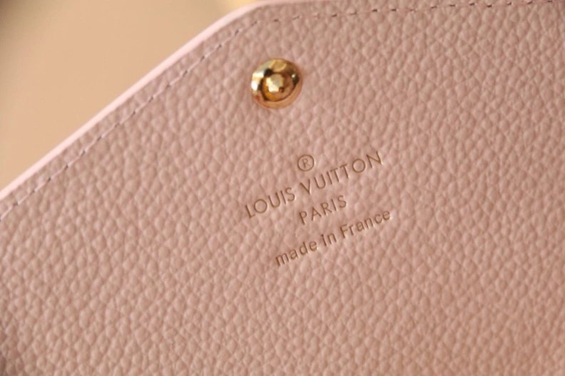 LX Wallets Practical 7947