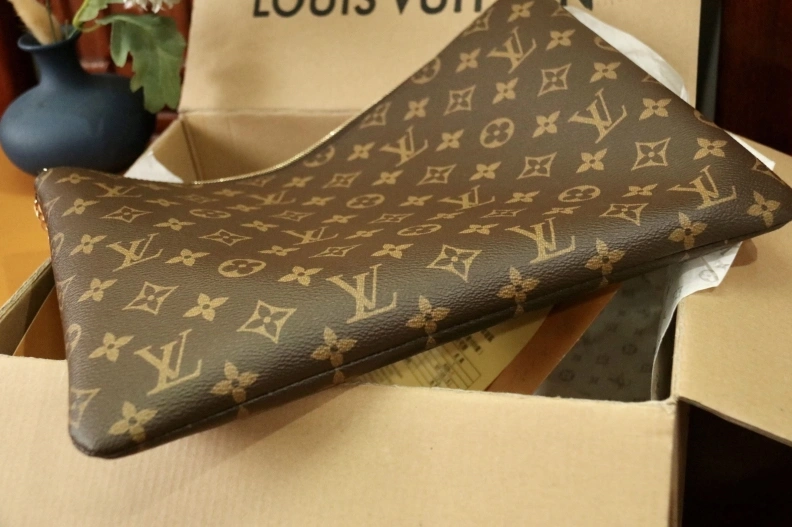 ModernLook LX Clutch Bags 9221