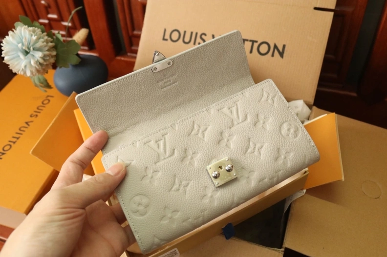 Bright LX Wallets 7936