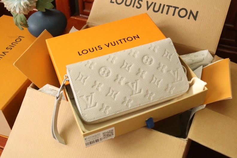 Minimalist LX Wallets 7938