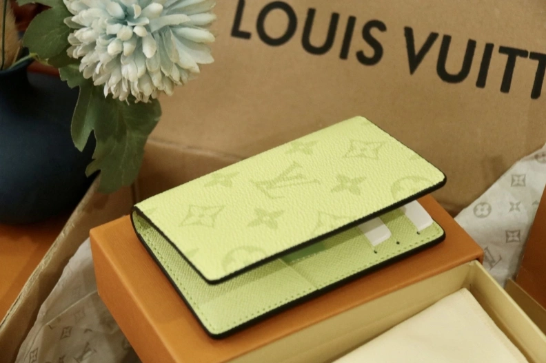 Functional LX Wallets 7944
