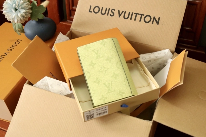LX Wallets Soft 7942