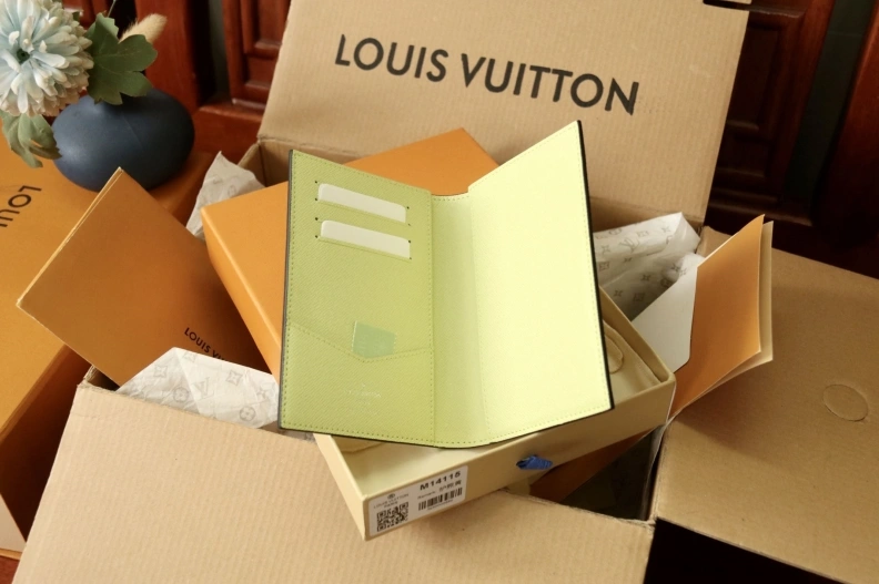 LX Wallets Soft 7942