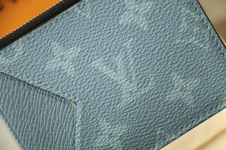 LX Wallets Refined 7943