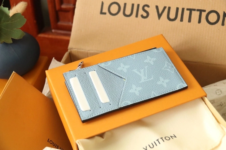 LX Wallets Refined 7943