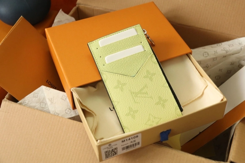 LX Wallets Sleek 7935