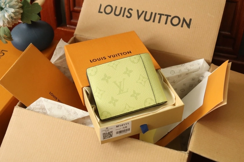 LX Wallets Stylish 7920