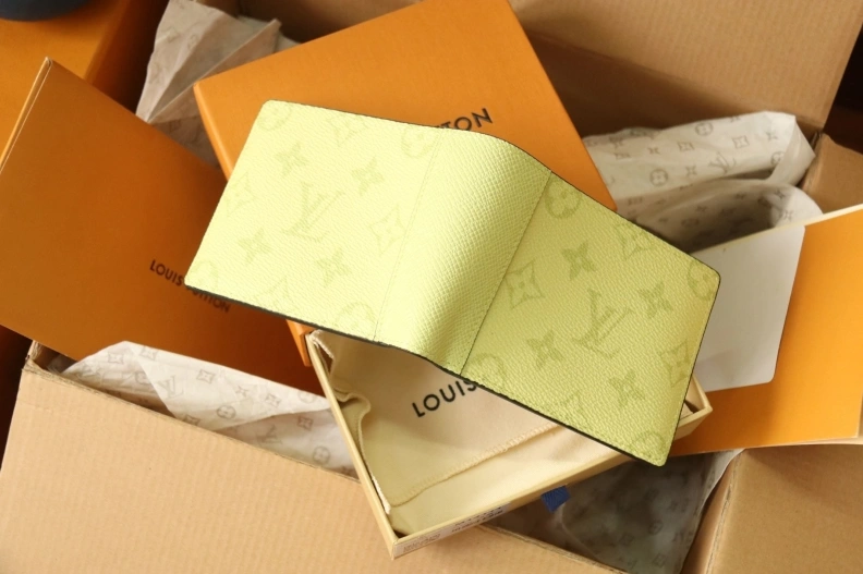 LX Wallets Stylish 7920