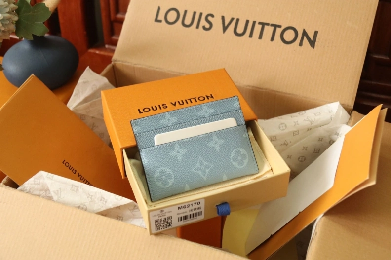 Vibrant LX Wallets 7919