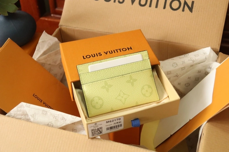 LX Wallets Efficient 7952