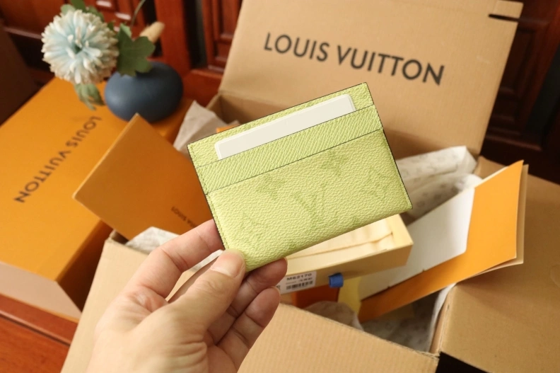 LX Wallets Efficient 7952