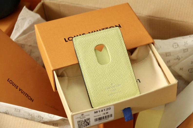 LX Wallets Reliable 7925