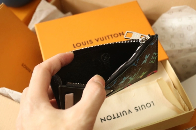Resilient LX Wallets 7924