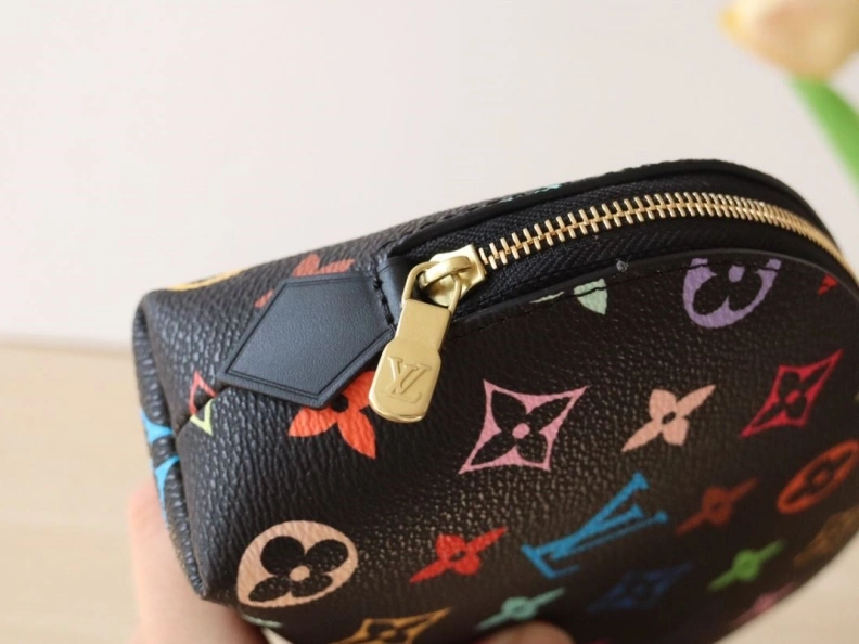 Bold LX Clutch Bags 9228