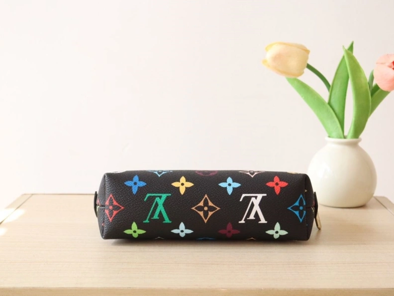 Bold LX Clutch Bags 9228
