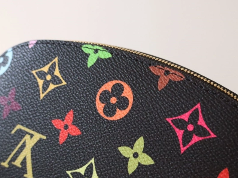 Bold LX Clutch Bags 9228