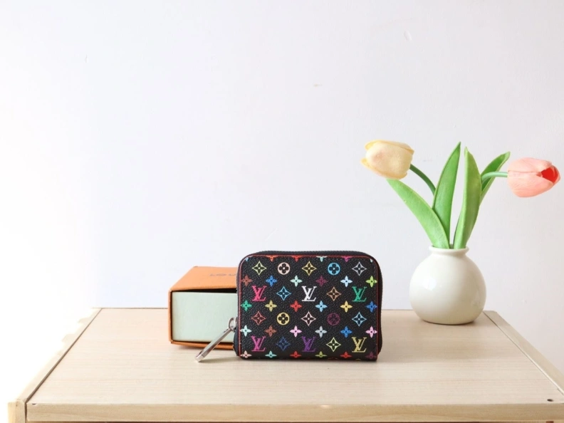 Comfortable LX Wallets 7940