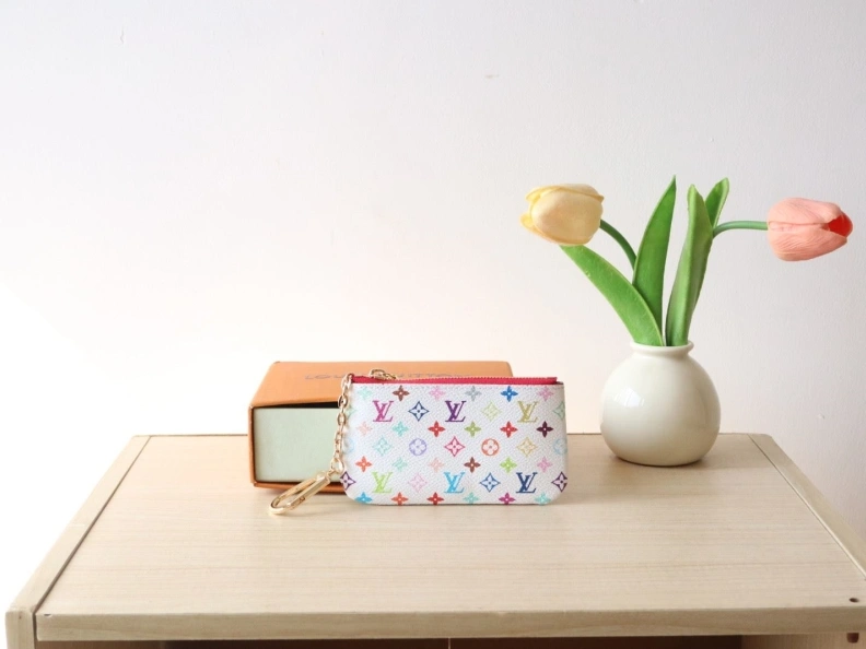 Practical LX Wallets 7912