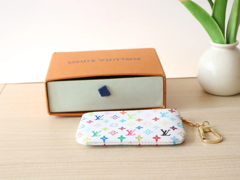 Practical LX Wallets 7912