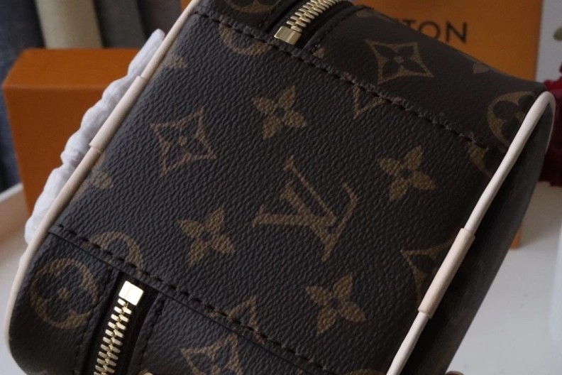 LX Cosmetic Bags Cozy 9188