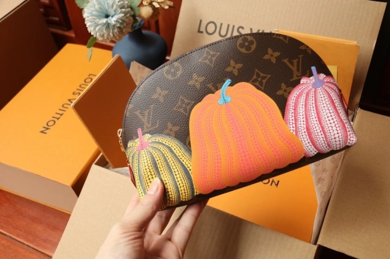 LX Clutch Bags Soft 9226