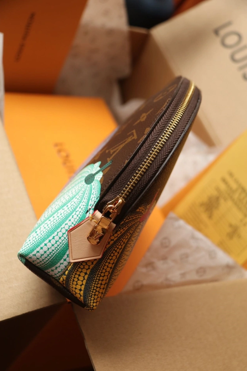 LX Clutch Bags Soft 9226