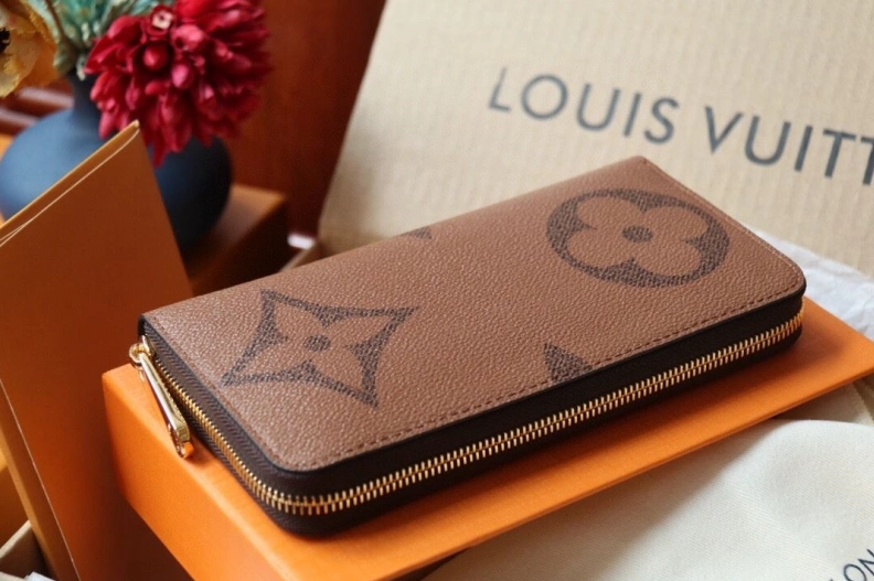 LX Wallets Versatile 7908