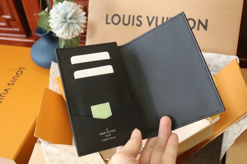 LX Wallets NewStyle 7899