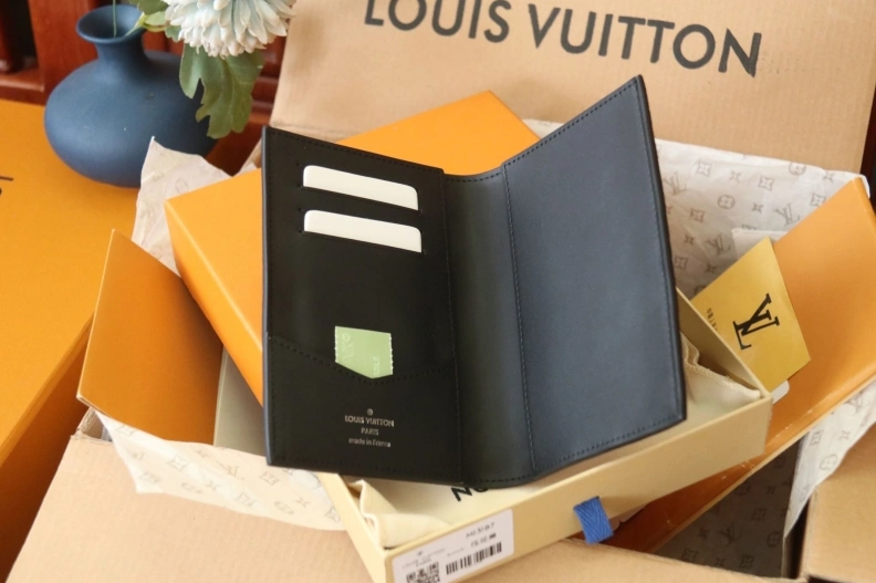 LX Wallets NewStyle 7899