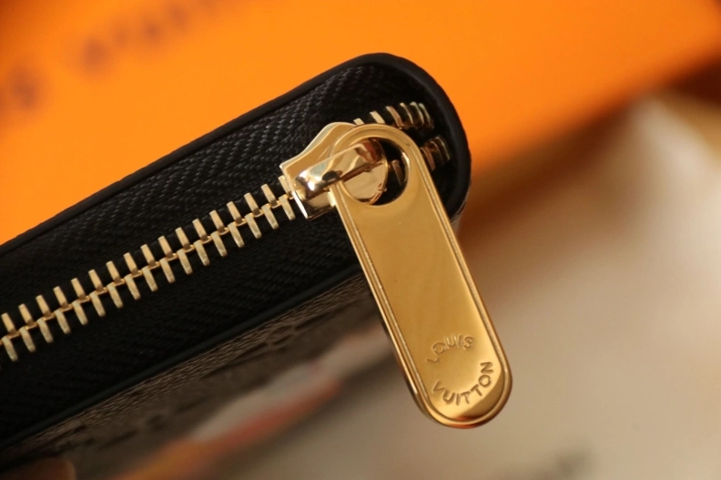Bold LX Wallets 7906