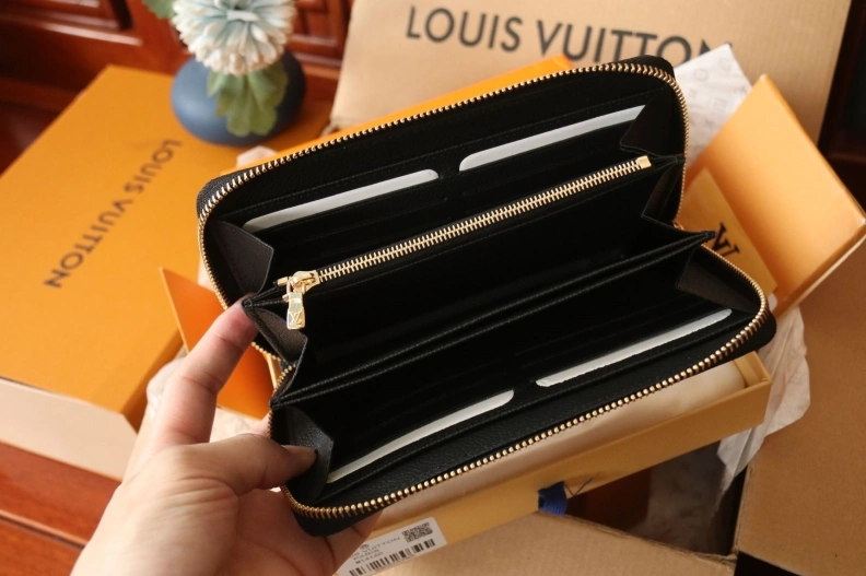 Bold LX Wallets 7906