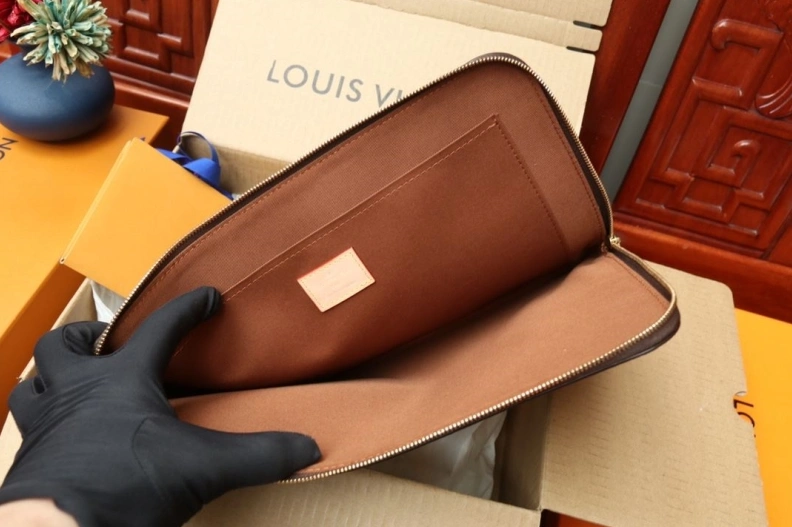 Soft LX Clutch Bags 9231