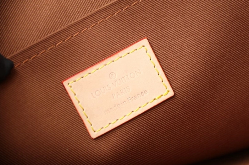 Soft LX Clutch Bags 9231