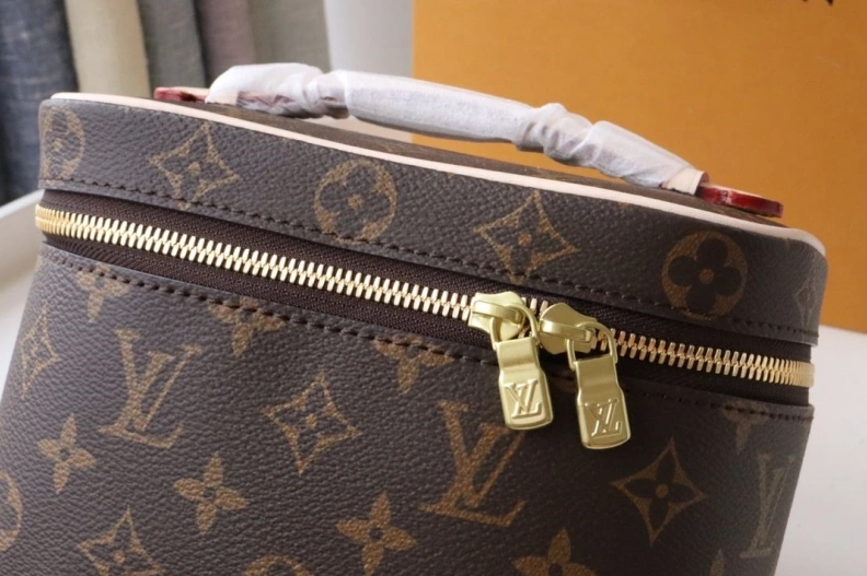 LX Cosmetic Bags Durable 9187