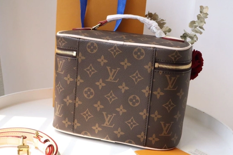 LX Cosmetic Bags Versatile 9180